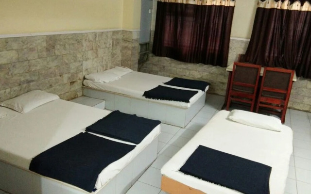 Hotel Meera