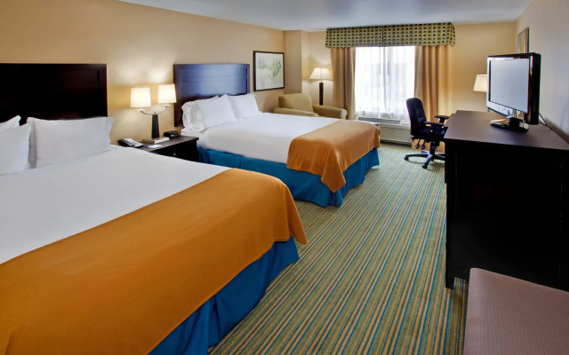 Holiday Inn Express Waterloo-Cedar Falls