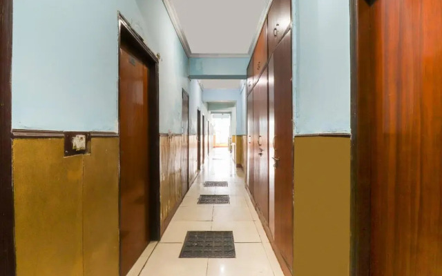 G L Palace by OYO Rooms