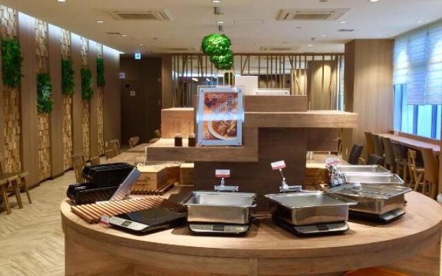 Super Hotel Premier Hakata Station