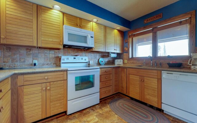 Braidwood Condominium