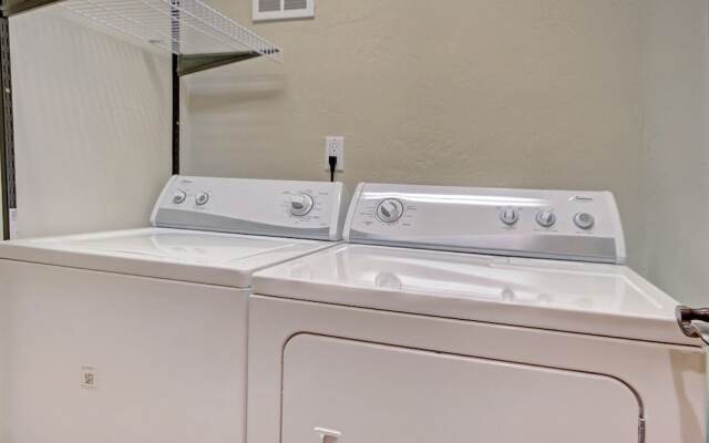 6509 Settlers Creek Townhomes by RedAwning