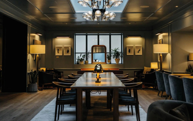 Clayton Hotel & Members Club