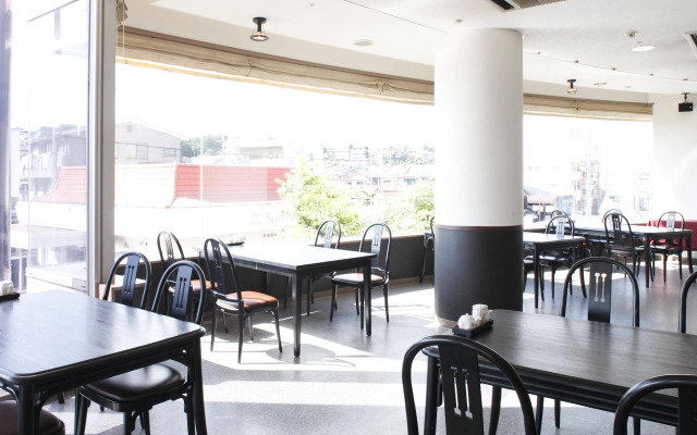 Tokai City Hotel