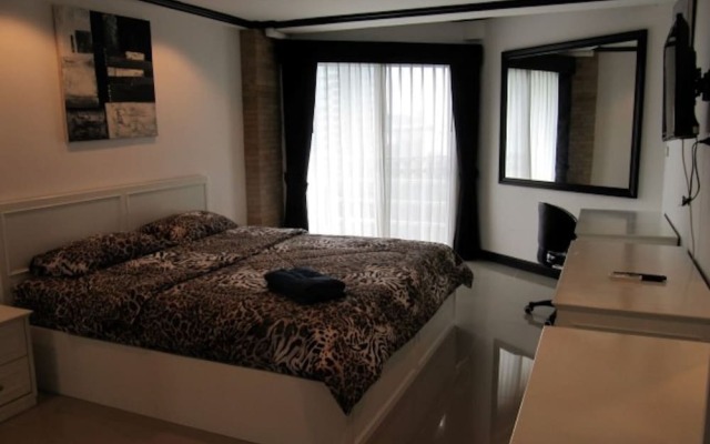 Jomtien Beach Condominium Jbc A3 Floor 12 Room 2728