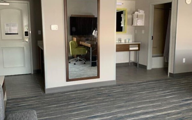Hampton Inn & Suites Syracuse Dewitt