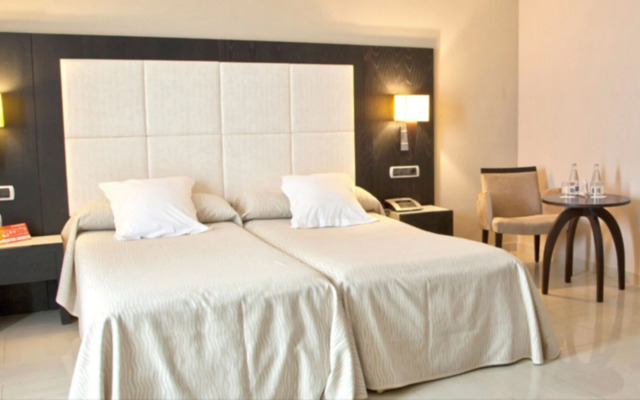 Отель Marina d'Or