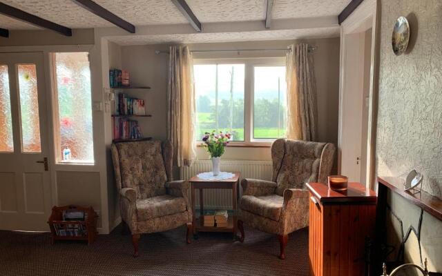Kirks Cottage