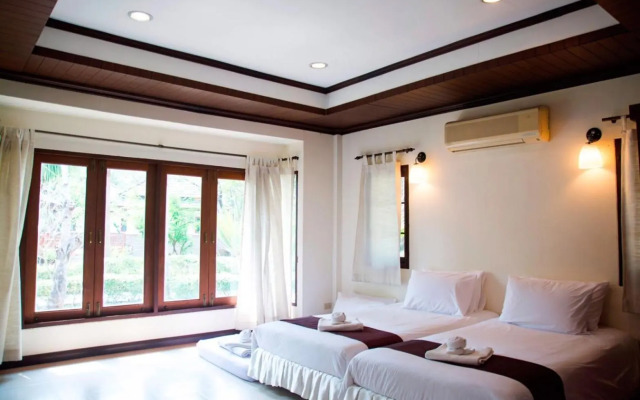 Tak Andaman Resort & Hotel