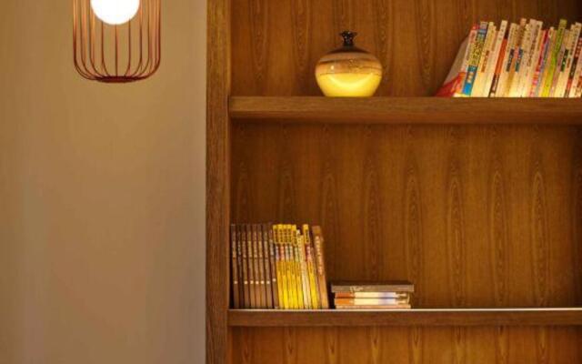 Manju Hotel (Zhuji Wanfeng Xintiandi Yongli Plaza)