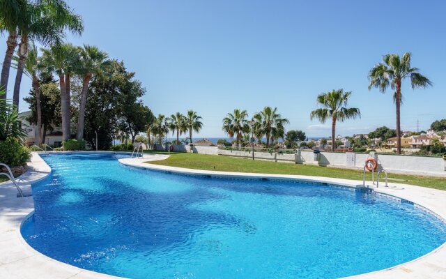 Terrific Bright Apartment with Private Terrace Ref 71