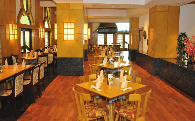 Palace Of The Golden Horses Hotel