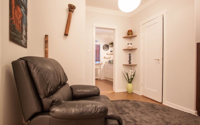 Apartment R44