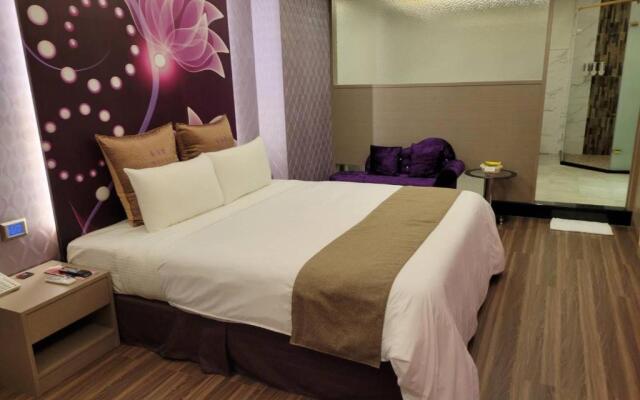 Golden Sands Motel
