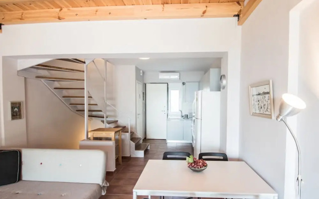 halu! Modern & Cozy Seafront Villa