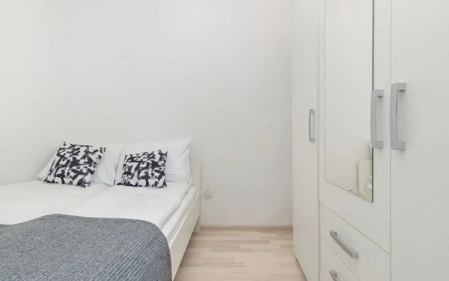 Apartment Near Beach Gdansk by Renters