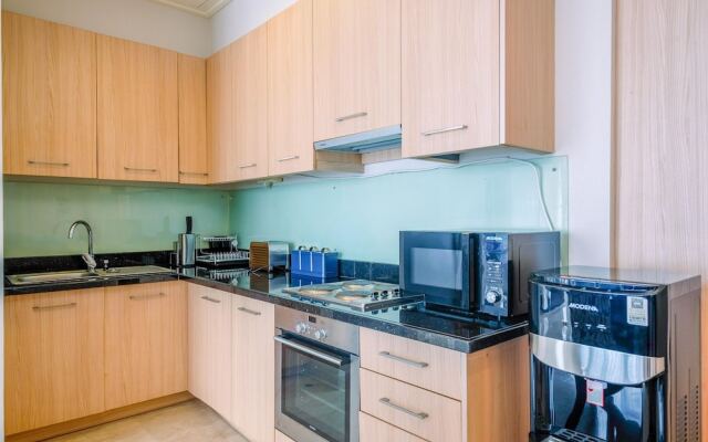 New Furnished And Comfortable 2Br At The Mayflower Apartment