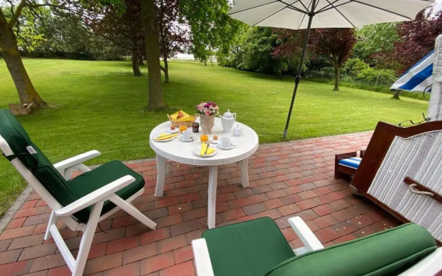 NTAB10001-FeWo-Moeoevwarder