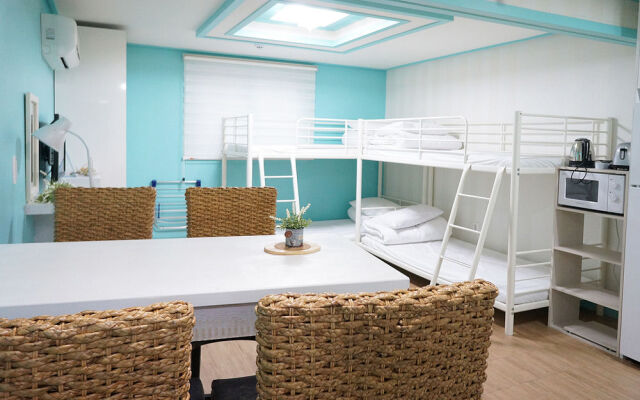 Mint Paradise Guesthouse