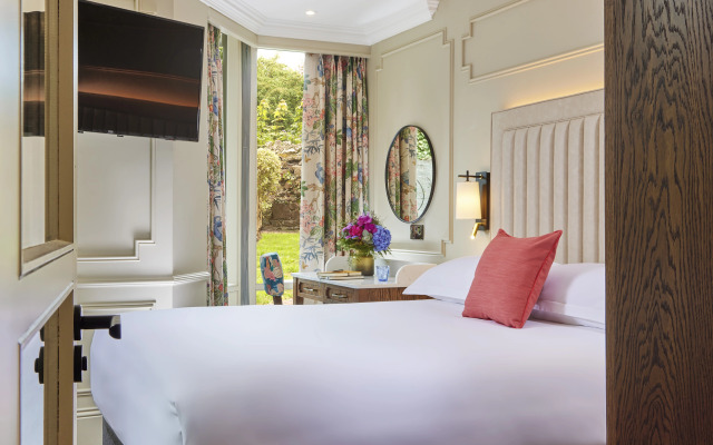 Waterloo Townhouse & Suites