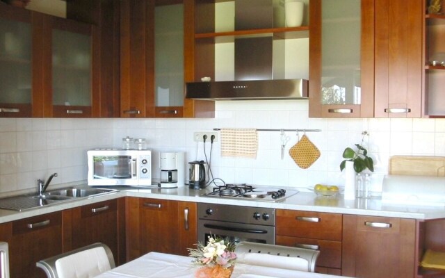 Apartment With 2 Bedrooms in Punat, With Wonderful sea View, Enclosed