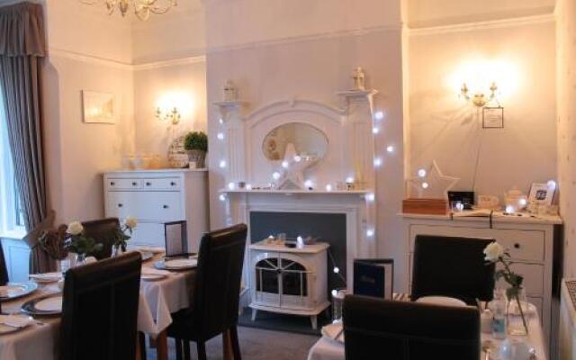 Cloves Bed&Breakfast