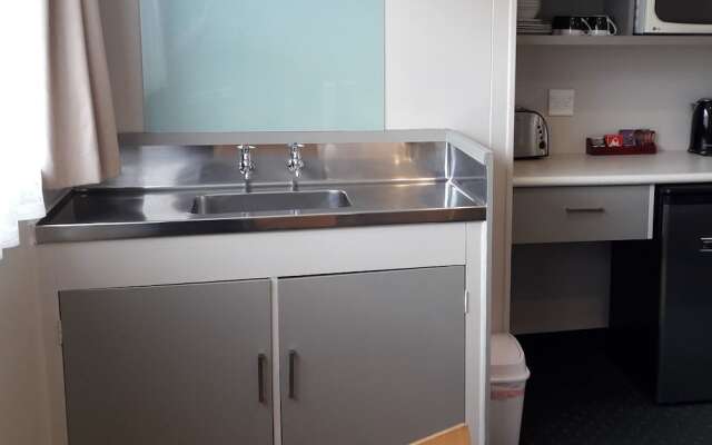 Amble Inn Motel - Masterton