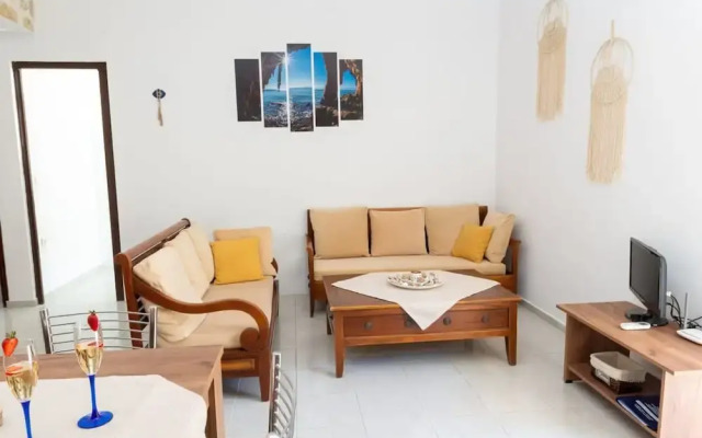 Atlantic Cave Haven-seaside Fully Equipped