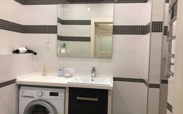 Royal Gold Apartment