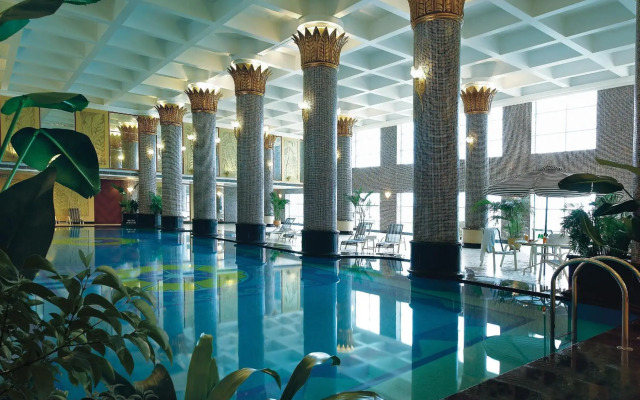 Regal Palace Hotel