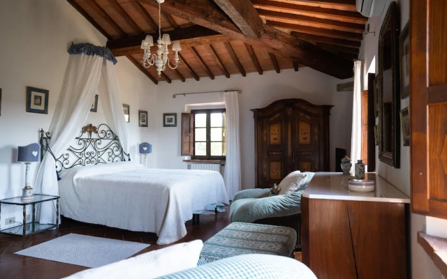 Luxury Privacy in the Heart of Tuscany