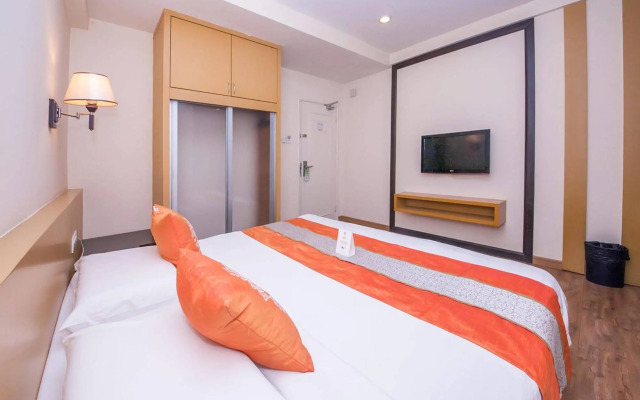 OYO Rooms Bundusan Commercial Centre