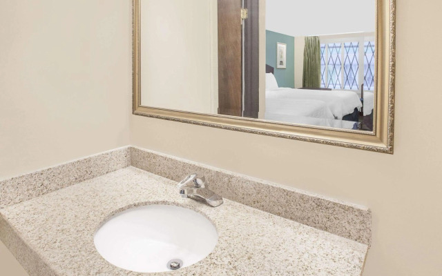 Knights Inn Battle Creek