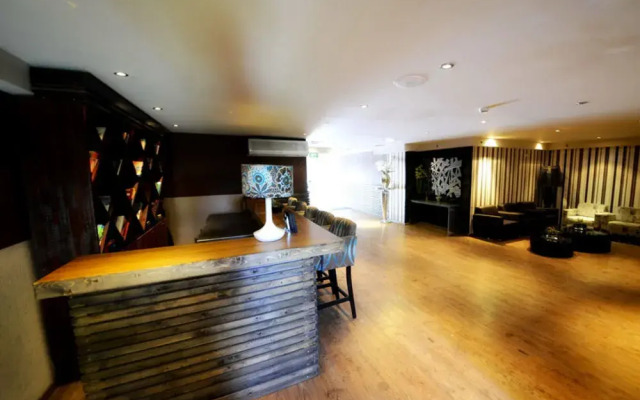 Be Center Hotel