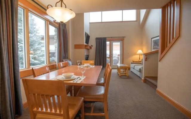Hidden Ridge Resort