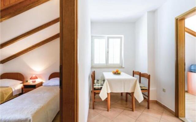 Two-Bedroom Apartment Mlini with Sea view 09