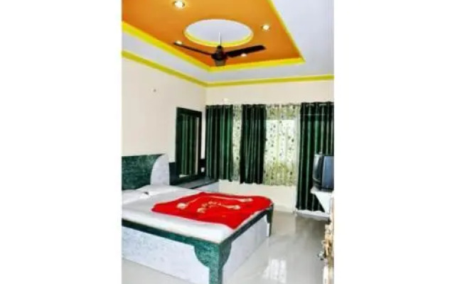 The Arihant Palace