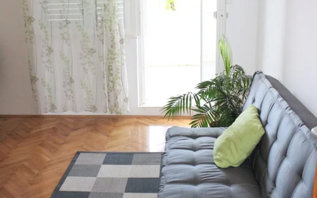Apartment Bile
