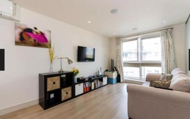 Chelsea - Executive Apartment