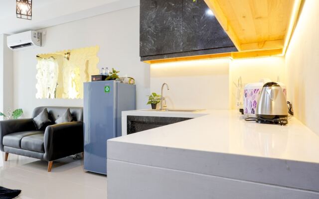 Nice And Comfort 2Br At Daan Mogot City Apartment