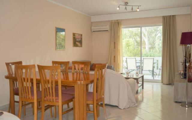 Apartment 50m from sea!