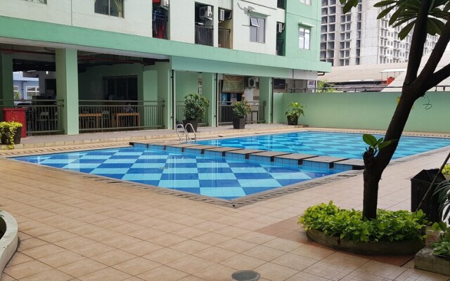 Apatel Green Park View Tower E 1219