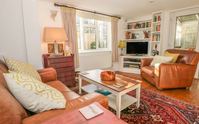 Woodend Annexe