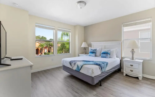 Themed Bedrooms and Large Pool