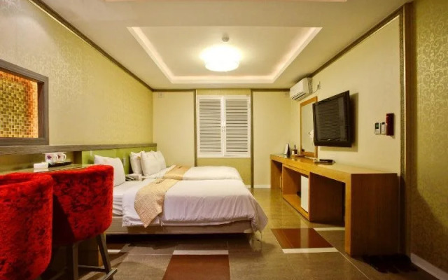 Top Hotel Yongin