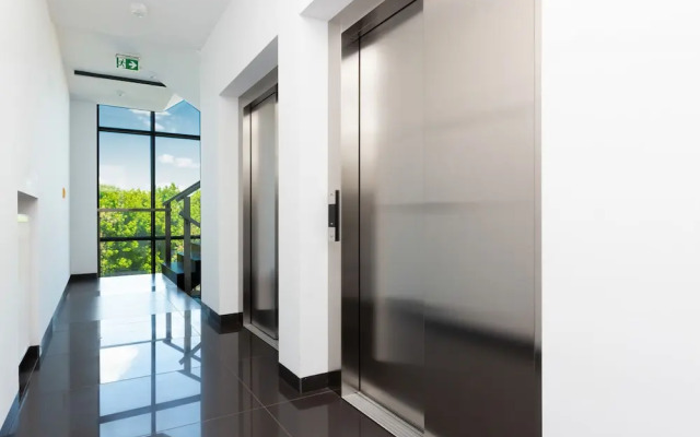 Apartment Warsaw Sławinska by Renters