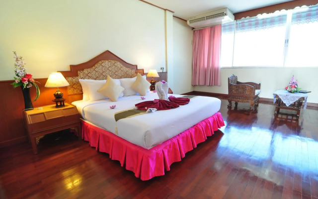 Top North Hotel