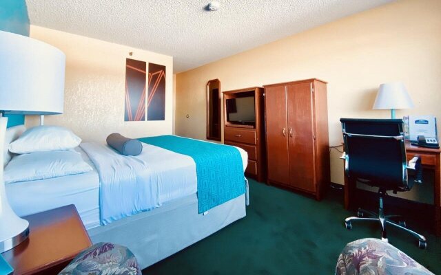 Howard Johnson by Wyndham Denver West