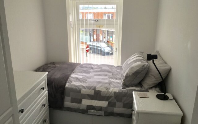 Harbour Lets - Hendre Road Apartment - Pencoed