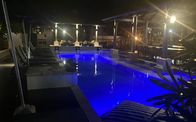 Hibiscus Resort & Spa